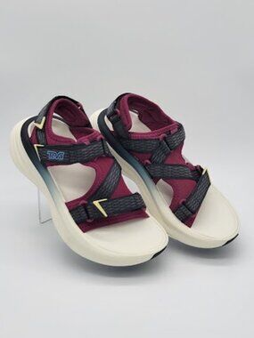 TEVA Aventrail R2T Trail Runner Sandals Women’s Size 7 raspberry/black NWOB